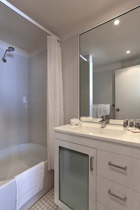 Macleay Hotel - Accommodation Redcliffe 14
