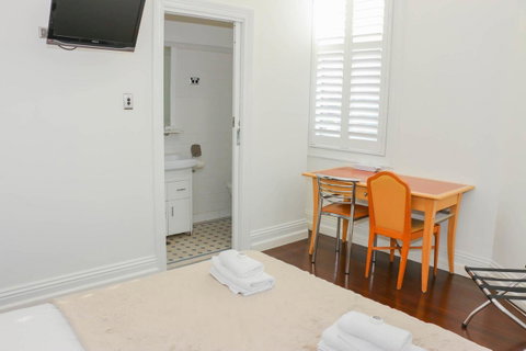 Glasgow Arms Hotel Ultimo - Accommodation Redcliffe 10