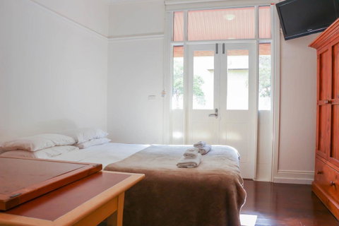 Glasgow Arms Hotel Ultimo - Accommodation Redcliffe 17