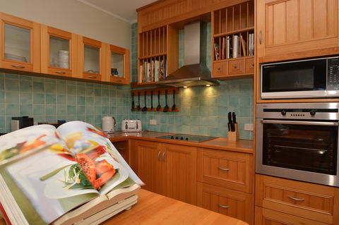 JE Guesthouse, Central To All The Hunter Valley Has To Offer - Accommodation Redcliffe 14