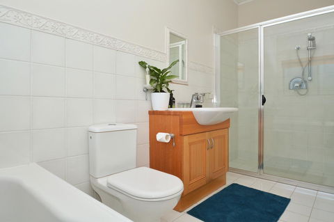 JE Guesthouse, Central To All The Hunter Valley Has To Offer - Accommodation Redcliffe 22