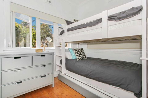 Seaspray - Manly Beach Apartment Close To The Sand - Accommodation Redcliffe 10