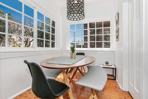 Seaspray - Manly Beach Apartment Close To The Sand - Accommodation Redcliffe 2