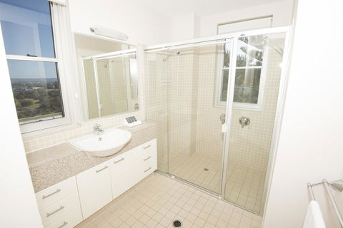 Grandview Apartments - Accommodation Redcliffe 38