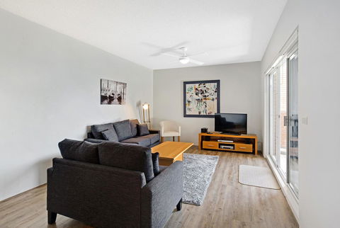 Victoria Parade, Kiah, Unit 10, 53 - Accommodation Redcliffe 2