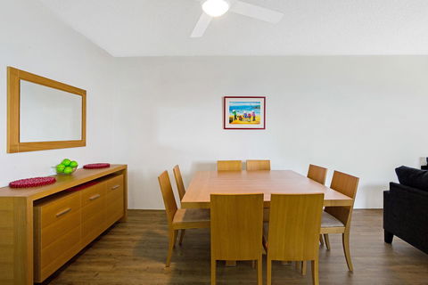 Victoria Parade, Kiah, Unit 10, 53 - Accommodation Redcliffe 7
