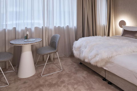 The Collectionist Newtown - Accommodation Redcliffe 27