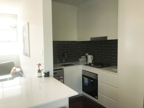 Woollahra Gem, Spectacular Views And Garden Paradise - Accommodation Redcliffe 3