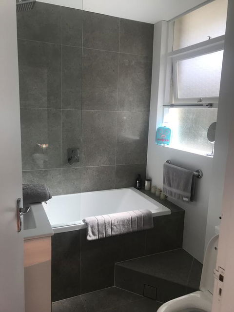 Woollahra Gem, Spectacular Views And Garden Paradise - Accommodation Redcliffe 19