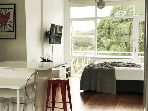 Woollahra Gem, Spectacular Views And Garden Paradise - Accommodation Redcliffe 4