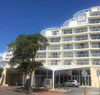 Ettalong Beach Premium Waterview Apartments - Accommodation Redcliffe