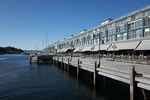 Waterfront Apartment On Sydney Harbour - Accommodation Redcliffe 11