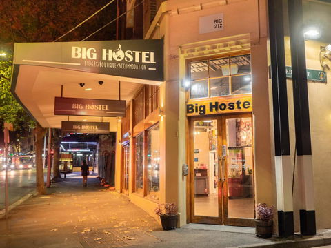 Big Backpackers Hostel - Accommodation Redcliffe 11