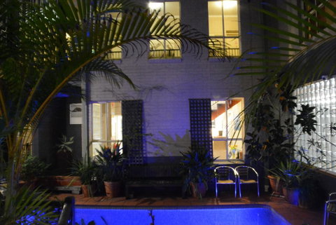 Newtown Backpackers - Accommodation Redcliffe 21