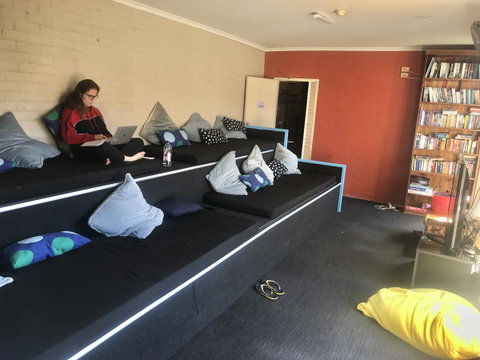 Newtown Backpackers - Accommodation Redcliffe 4