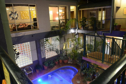 Newtown Backpackers - Accommodation Redcliffe 0