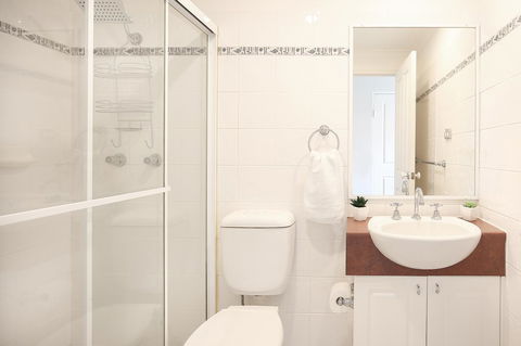 Vibrant Inner-city Living - Darling Harbour Fringe - Accommodation Redcliffe 12