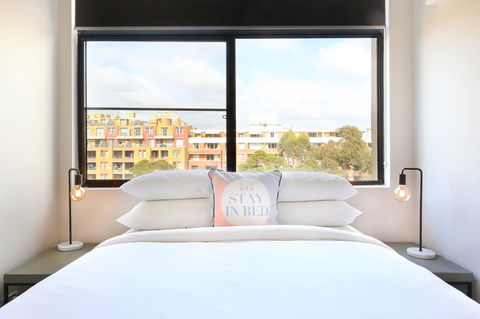 Vibrant Inner-city Living - Darling Harbour Fringe - Accommodation Redcliffe 3