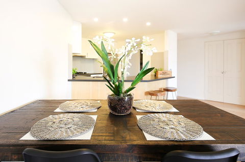 Vibrant Inner-city Living - Darling Harbour Fringe - Accommodation Redcliffe 8