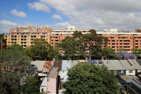 Vibrant Inner-city Living - Darling Harbour Fringe - Accommodation Redcliffe 17