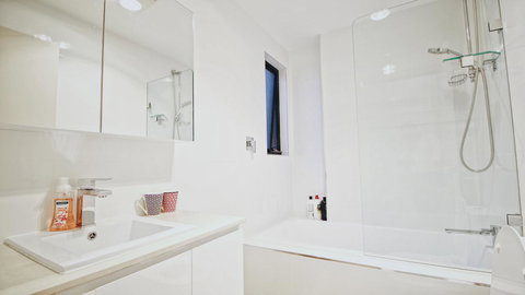 Cozy 5 Bed House In Sydney - Accommodation Redcliffe 25