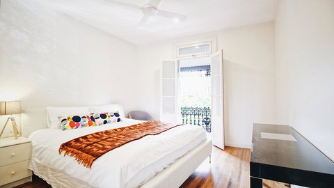 Cozy 5 Bed House In Sydney - Accommodation Redcliffe 24