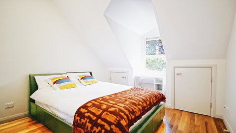 Cozy 5 Bed House In Sydney - Accommodation Redcliffe 19