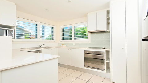 Pacific Blue, Salamander Bay - Accommodation Redcliffe 12