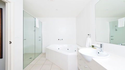 Pacific Blue, Salamander Bay - Accommodation Redcliffe 16
