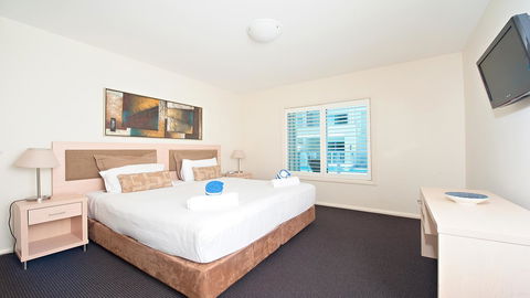 Pacific Blue, Salamander Bay - Accommodation Redcliffe 9