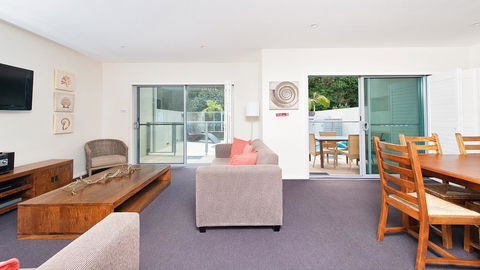 Pacific Blue, Salamander Bay - Accommodation Redcliffe 28