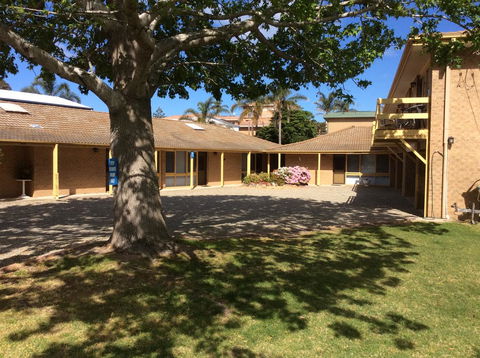 Como Lodge - Accommodation Redcliffe 15