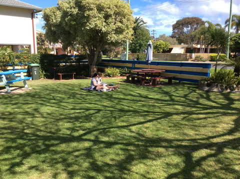Como Lodge - Accommodation Redcliffe 4