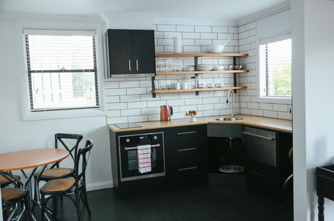 99 Hill Street Apartments - Accommodation Redcliffe 22