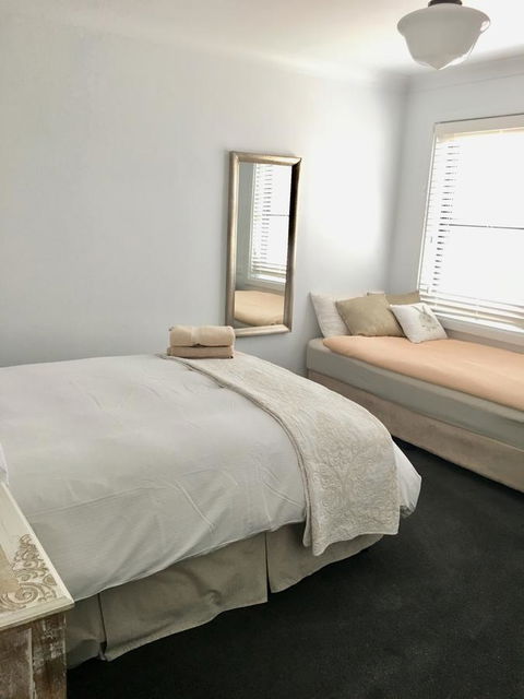 99 Hill Street Apartments - Accommodation Redcliffe 5