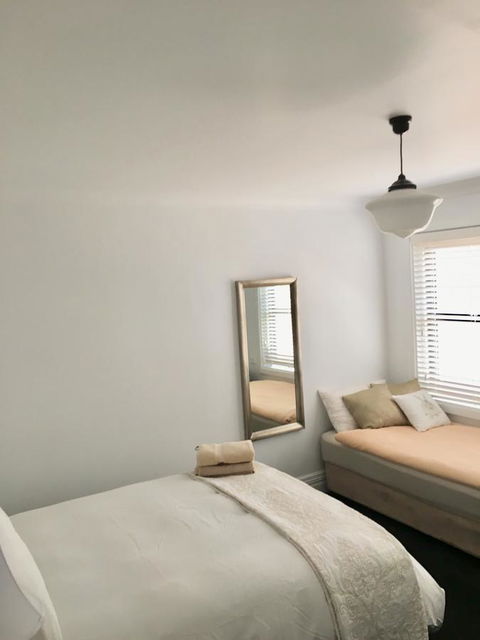 99 Hill Street Apartments - Accommodation Redcliffe 6