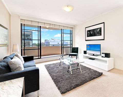 Wyndel Apartments - Apex North Sydney - Accommodation Redcliffe 0