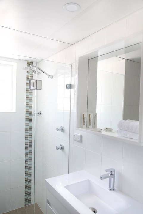 The Blenheim - Accommodation Redcliffe 6