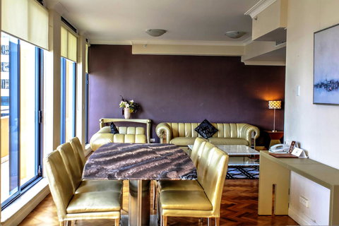 Seasons Harbour Plaza - Accommodation Redcliffe 34