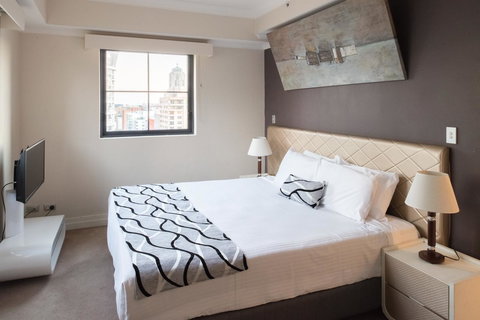 Seasons Harbour Plaza - Accommodation Redcliffe 14