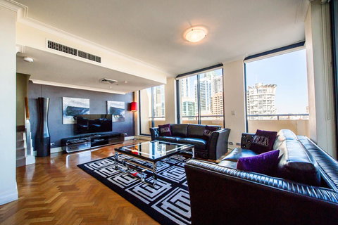 Seasons Harbour Plaza - Accommodation Redcliffe 30