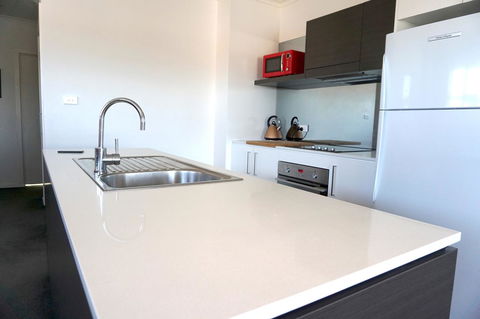 Starlight At The Vue - Accommodation Redcliffe 3