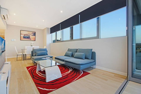 Brand New 3 Bedrooms Apt With Waterfront View - Accommodation Redcliffe 13