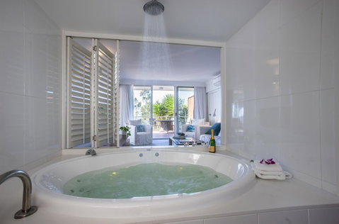 Bannisters By The Sea Mollymook - Accommodation Redcliffe 18