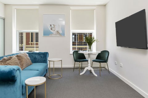 Terminus Apartment Hotel, Ascend Hotel Collection - Accommodation Redcliffe 2