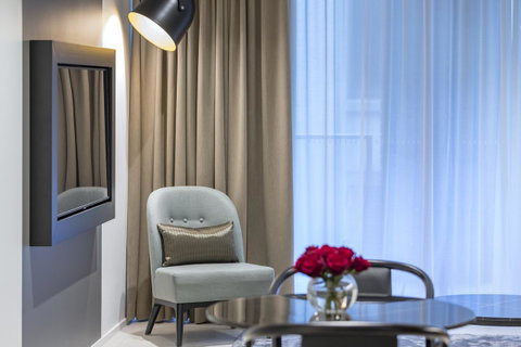 SKYE Suites Sydney - Accommodation Redcliffe 11