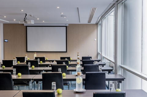 Novotel Sydney Darling Square - Accommodation Redcliffe 26
