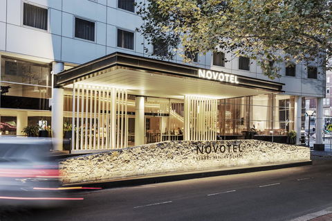 Novotel Sydney Darling Square - Accommodation Redcliffe 0