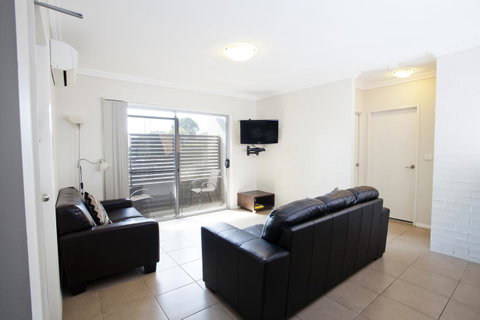 Bluegum Apartments Newcastle - Accommodation Redcliffe 6