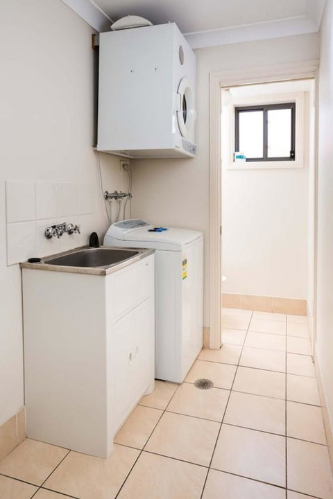 Bluegum Apartments Newcastle - Accommodation Redcliffe 13